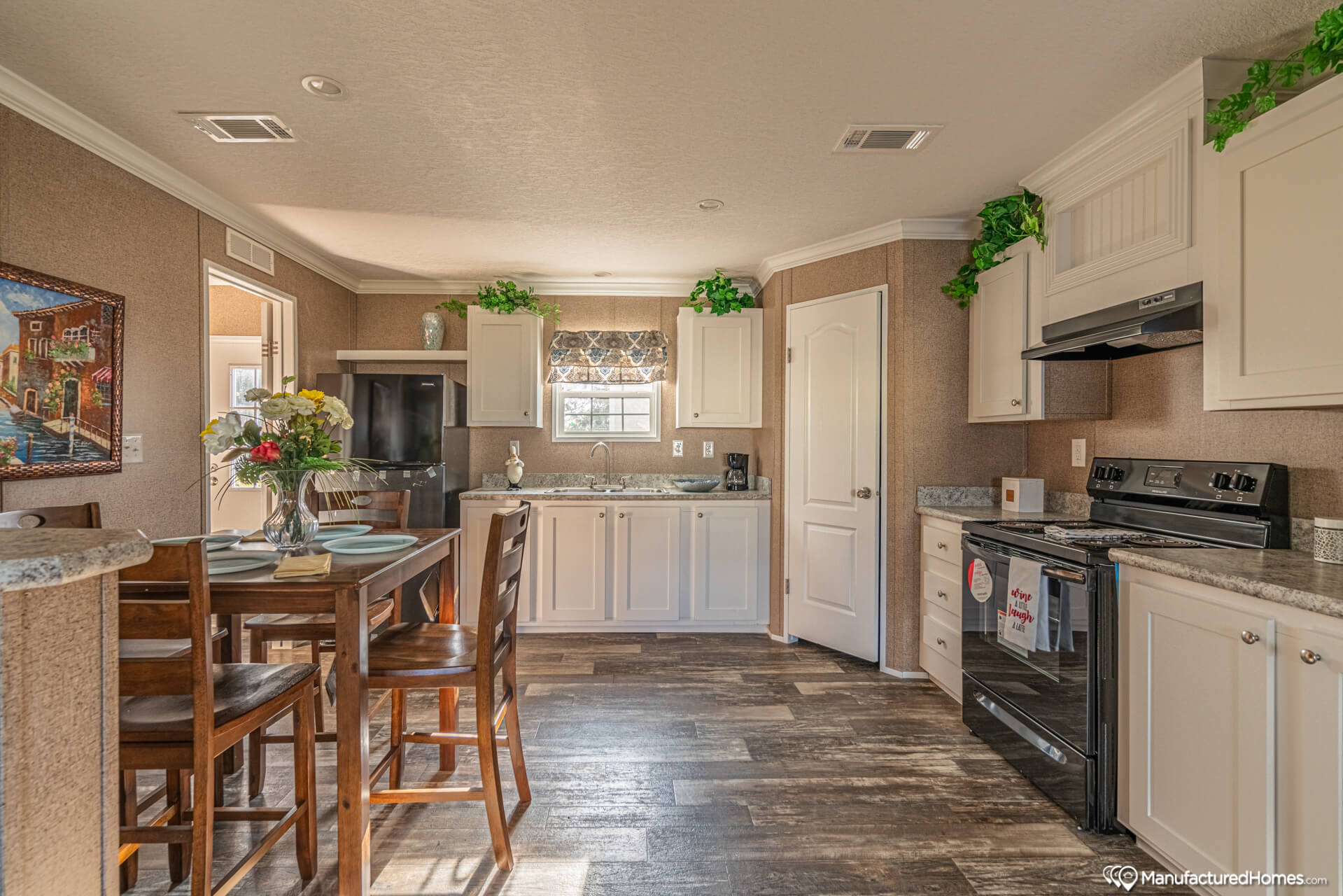 Home Run / 2844402HRN by DeLaigle Home Center